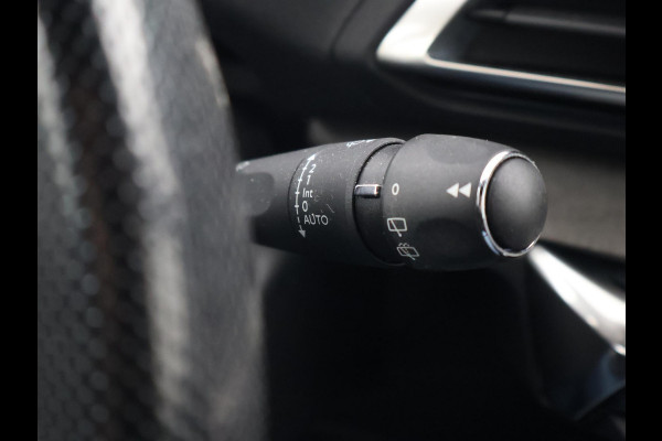 Peugeot 3008 1.6 PT GT 180 PK AUT. + AFN. TREKHAAK 1500 KG | FOCAL | MASSAGE | CARPLAY | CAMERA | STOELVERW. | SFEERVERL.