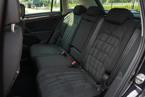 Volkswagen Tiguan 2.0 TSI 4Motion Highline Business R Panoramadak R Line Virtual Dash