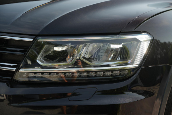 Volkswagen Tiguan 2.0 TSI 4Motion Highline Business R Panoramadak R Line Virtual Dash