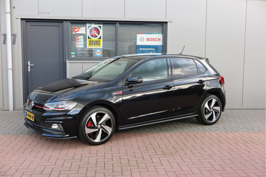 Volkswagen Polo 2.0 TSI GTI 147kw 200PK DSG Led, Virtual cockpit , Stoelverwarming , Navi , Carplay, PDC, Schakelflippers , Camera ,Adaptive cruise  , etc. (Recent onderhouden , historie volledig bekend)