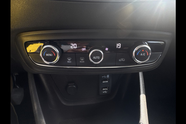 Opel Crossland 1.2 Turbo ELEGENCE 110PK NAVI/CARPLAY/360° CAMERA
