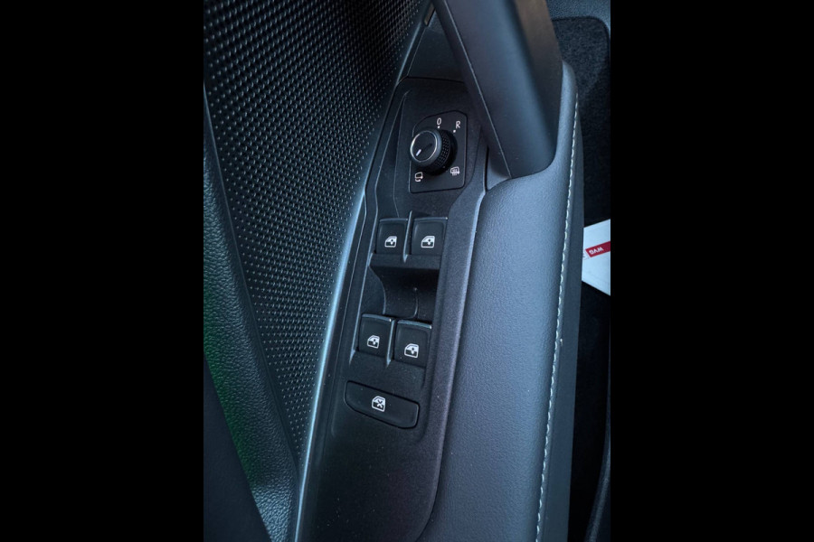Volkswagen Tiguan 1.5 eHybrid DSG R-LINE SPORT 360° CAMERA/HEADSUP/TREKHAAK