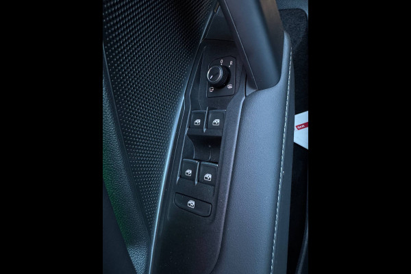 Volkswagen Tiguan 1.5 eHybrid DSG R-LINE SPORT 360° CAMERA/HEADSUP/TREKHAAK