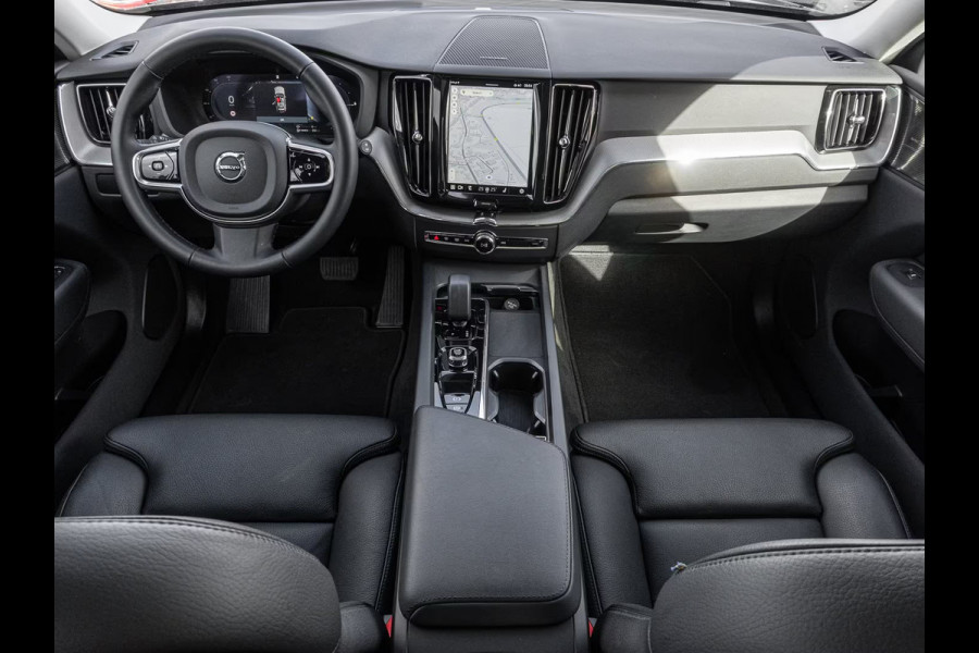 Volvo XC60 2.0 T8 Plug-in hybrid AWD Plus Dark (335kW/455PK) ** PANORAMA, ACC, VERW. ST, 19-inch LMV ** 1e EIG - UNFALLFREI ** ** INFORMEER OOK NAAR ONZE AANTREKKELIJKE FINANCIAL-LEASE TARIEVEN **