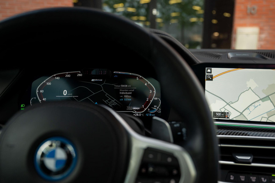 BMW X5 xDrive45e M-Sport 4-Wielsturing B&W CoPilot Sky