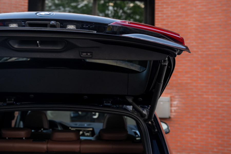 BMW X5 xDrive45e M-Sport 4-Wielsturing B&W CoPilot Sky
