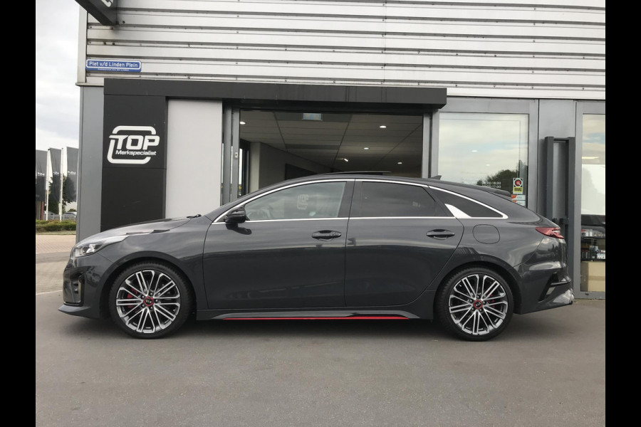 Kia ProCeed 1.6 GT Panoramadak / verwarmde voorruit 204pk