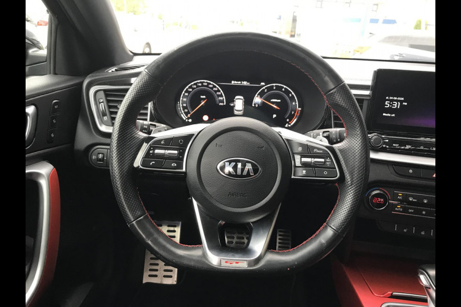 Kia ProCeed 1.6 GT Panoramadak / verwarmde voorruit 204pk