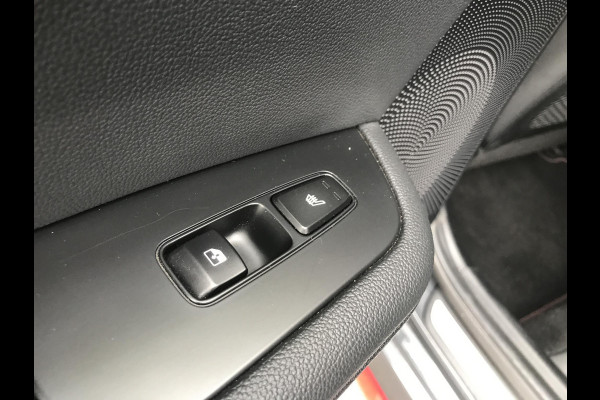 Kia ProCeed 1.6 GT Panoramadak / verwarmde voorruit 204pk