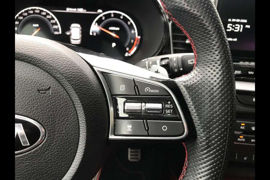 Kia ProCeed 1.6 GT Panoramadak / verwarmde voorruit 204pk