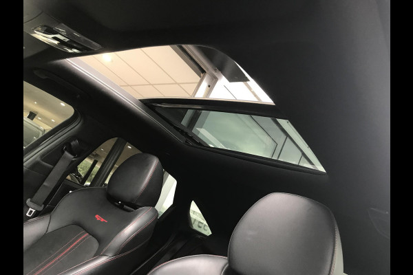 Kia ProCeed 1.6 GT Panoramadak / verwarmde voorruit 204pk