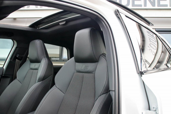 Audi A3 Sportback 35 1.5 TFSI S Edition One S-line 150pk S-Tronic Lederen kuipstoelen|Virtual Cockpit|Panoramadak|LED Matrix|Black