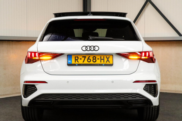 Audi A3 Sportback 35 1.5 TFSI S Edition One S-line 150pk S-Tronic Lederen kuipstoelen|Virtual Cockpit|Panoramadak|LED Matrix|Black