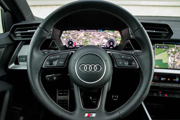 Audi A3 Sportback 35 1.5 TFSI S Edition One S-line 150pk S-Tronic Lederen kuipstoelen|Virtual Cockpit|Panoramadak|LED Matrix|Black