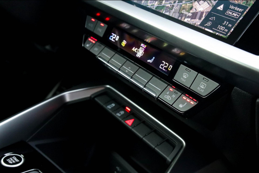 Audi A3 Sportback 35 1.5 TFSI S Edition One S-line 150pk S-Tronic Lederen kuipstoelen|Virtual Cockpit|Panoramadak|LED Matrix|Black