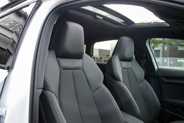 Audi A3 Sportback 35 1.5 TFSI S Edition One S-line 150pk S-Tronic Lederen kuipstoelen|Virtual Cockpit|Panoramadak|LED Matrix|Black