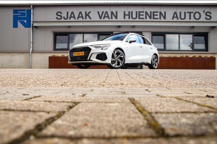 Audi A3 Sportback 35 1.5 TFSI S Edition One S-line 150pk S-Tronic Lederen kuipstoelen|Virtual Cockpit|Panoramadak|LED Matrix|Black