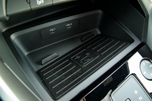 Audi A3 Sportback 35 1.5 TFSI S Edition One S-line 150pk S-Tronic Lederen kuipstoelen|Virtual Cockpit|Panoramadak|LED Matrix|Black