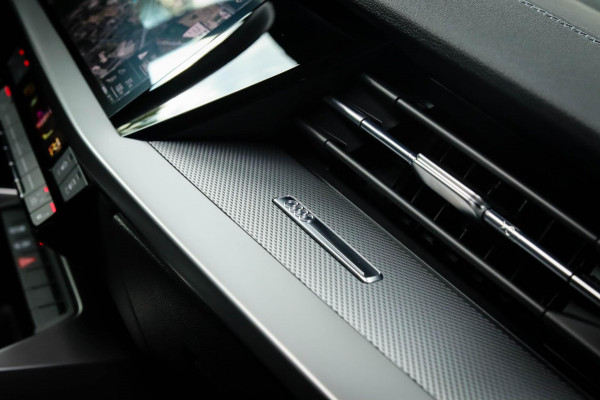 Audi A3 Sportback 35 1.5 TFSI S Edition One S-line 150pk S-Tronic Lederen kuipstoelen|Virtual Cockpit|Panoramadak|LED Matrix|Black