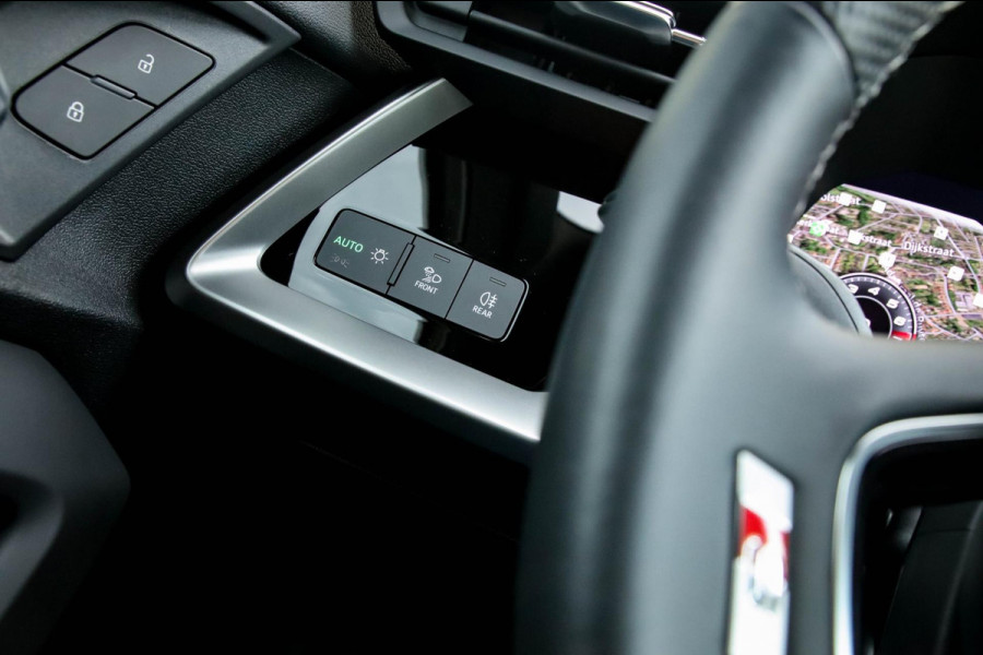 Audi A3 Sportback 35 1.5 TFSI S Edition One S-line 150pk S-Tronic Lederen kuipstoelen|Virtual Cockpit|Panoramadak|LED Matrix|Black