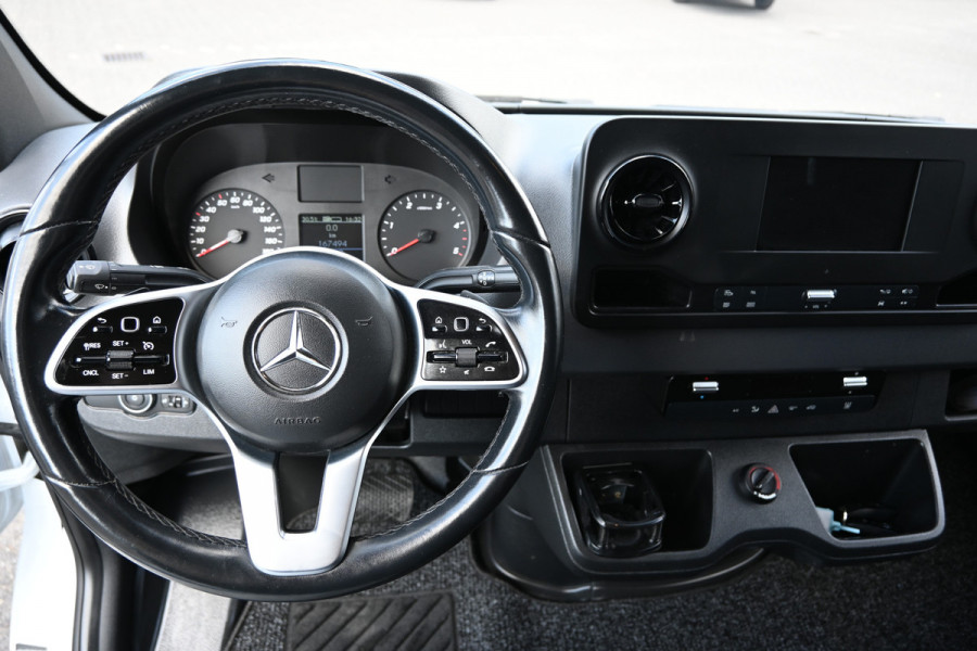 Mercedes-Benz Sprinter 317 CDI L2H2 RWD MBUX met navigatie en camera, Geveerde stoel, Etc.
