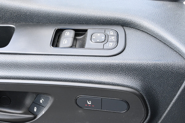 Mercedes-Benz Sprinter 317 CDI L2H2 RWD MBUX met navigatie en camera, Geveerde stoel, Etc.