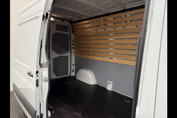 Mercedes-Benz Sprinter L2H2 Automaat Navigatie Airco Camera Trekhaak 3Zits DAB