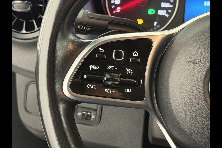 Mercedes-Benz Sprinter L2H2 Automaat Navigatie Airco Camera Trekhaak 3Zits DAB