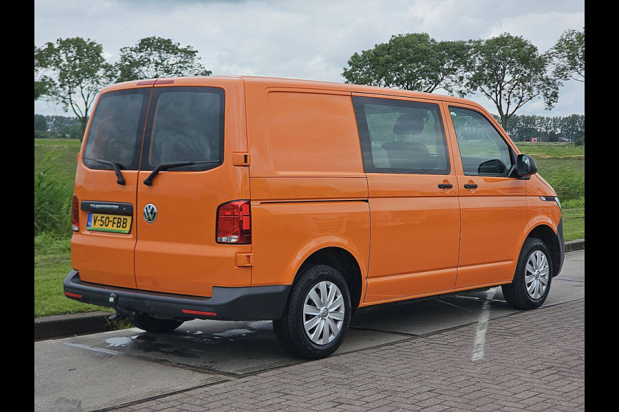 Volkswagen Transporter 2.0 TDI L1H1 28 Highline Dubbel cabine, Airco, Cruisecontrol, DSG automaat,  EURO6, Carplay, org NL, Trekhaak