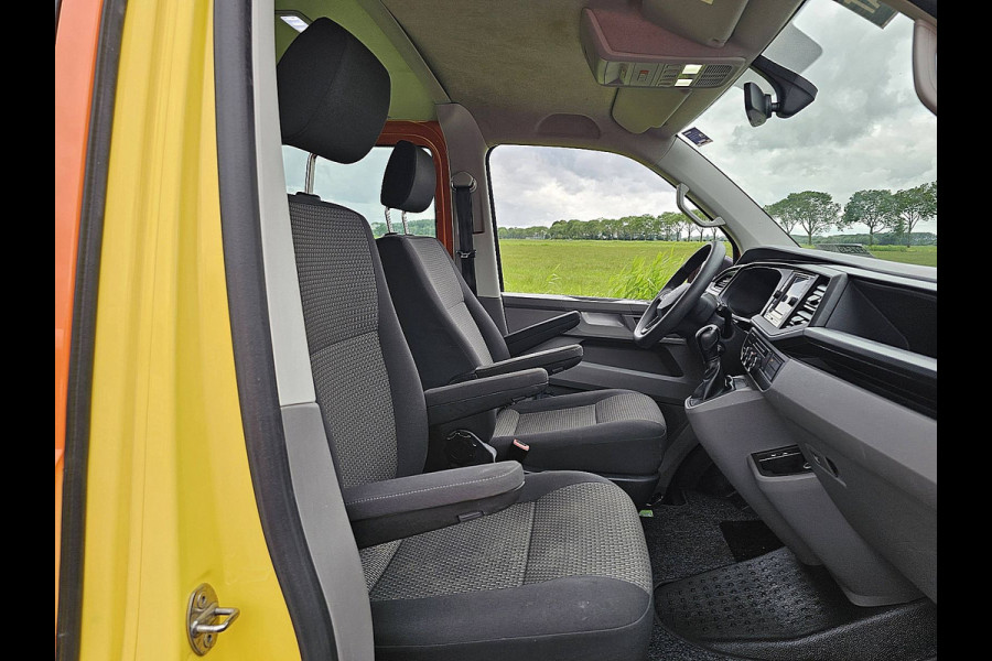 Volkswagen Transporter 2.0 TDI L1H1 28 Highline Dubbel cabine, Airco, Cruisecontrol, DSG automaat,  EURO6, Carplay, org NL, Trekhaak