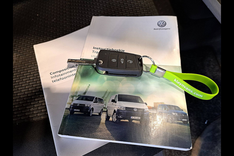 Volkswagen Transporter 2.0 TDI L1H1 28 Highline Dubbel cabine, Airco, Cruisecontrol, DSG automaat,  EURO6, Carplay, org NL, Trekhaak