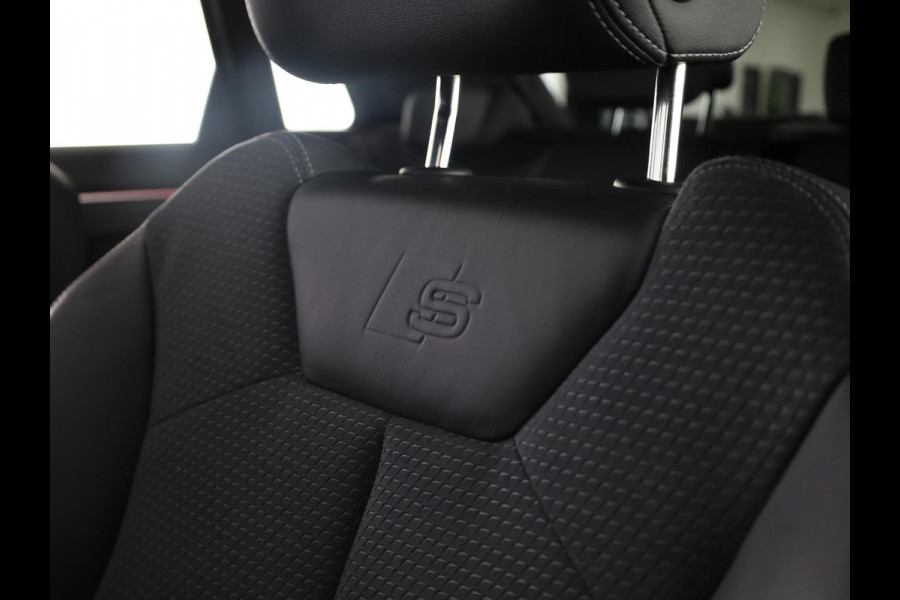 Audi Q3 45 TFSI e S edition 245pk | Panoramadak | Lederen bekleding | Parkeercamera | Elektrisch verstelbare voorstoelen | Adaptieve demping