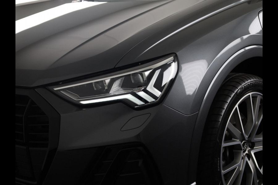 Audi Q3 45 TFSI e S edition 245pk | Panoramadak | Lederen bekleding | Parkeercamera | Elektrisch verstelbare voorstoelen | Adaptieve demping