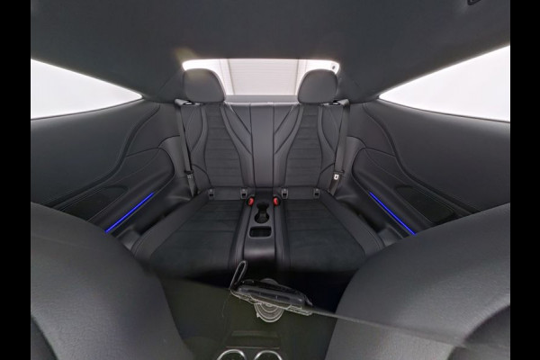 Mercedes-Benz CLE Coupé 300 e AMG Plug-In Hybride AMG Line Premium | Night Pakket | Panorama Schuif-Kanteldak | Stoel en Stuurverwarming | Memory Stoelen. Inclusief 24 maanden MB Certified garantie voor Europa.