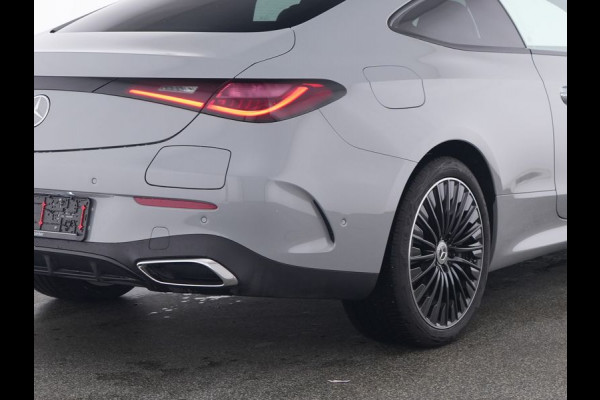 Mercedes-Benz CLE Coupé 300 e AMG Plug-In Hybride AMG Line Premium | Night Pakket | Panorama Schuif-Kanteldak | Stoel en Stuurverwarming | Memory Stoelen. Inclusief 24 maanden MB Certified garantie voor Europa.