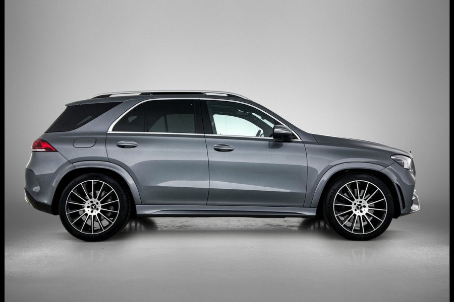 Mercedes-Benz GLE 450 4MATIC Premium Plus | Leder zwart | AIRMATIC luchtvering | Head up Display| Panoramadak AMG Line | Panorama Schuif-Kanteldak | Parkeerpakket met 360°-camera | Head-up display | Inclusief 24 maanden Mercedes-Benz Certified garantie voor Europa.