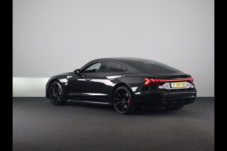 Audi e-tron GT RS 93 kWh 599pk | Panoramadak | Navigatie | Head Up display |Stoelverwaming en ventilatie | RS Design pakket | Laser led koplampen