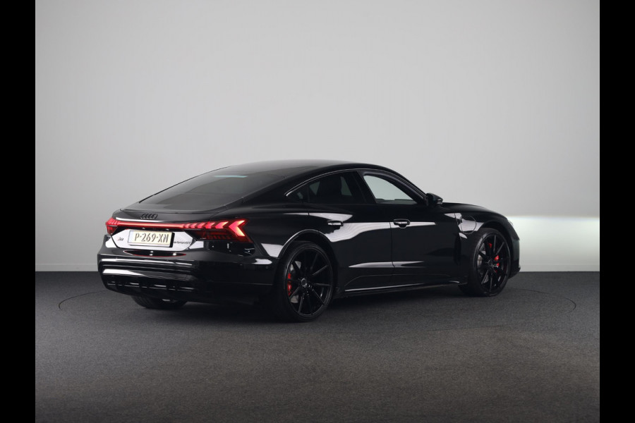 Audi e-tron GT RS 93 kWh 599pk | Panoramadak | Navigatie | Head Up display |Stoelverwaming en ventilatie | RS Design pakket | Laser led koplampen