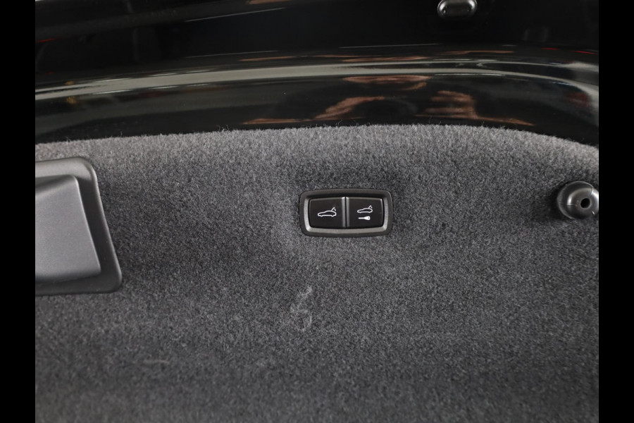 Audi e-tron GT RS 93 kWh 599pk | Panoramadak | Navigatie | Head Up display |Stoelverwaming en ventilatie | RS Design pakket | Laser led koplampen