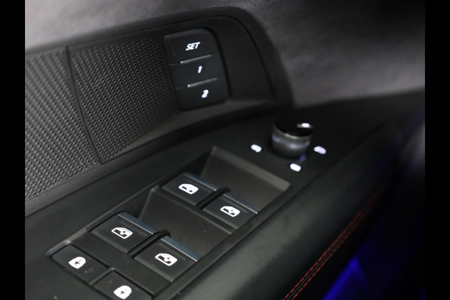 Audi e-tron GT RS 93 kWh 599pk | Panoramadak | Navigatie | Head Up display |Stoelverwaming en ventilatie | RS Design pakket | Laser led koplampen
