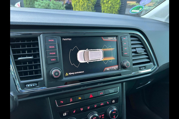 Seat Ateca 1.5 TSI Style, stoelverw. , cruise, automatische trekhaak, el. achterklep.