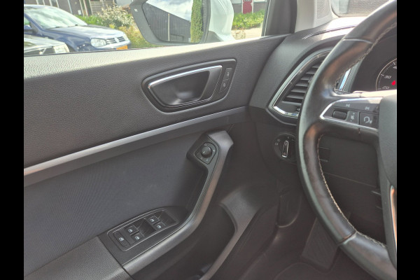 Seat Ateca 1.5 TSI Style, stoelverw. , cruise, automatische trekhaak, el. achterklep.