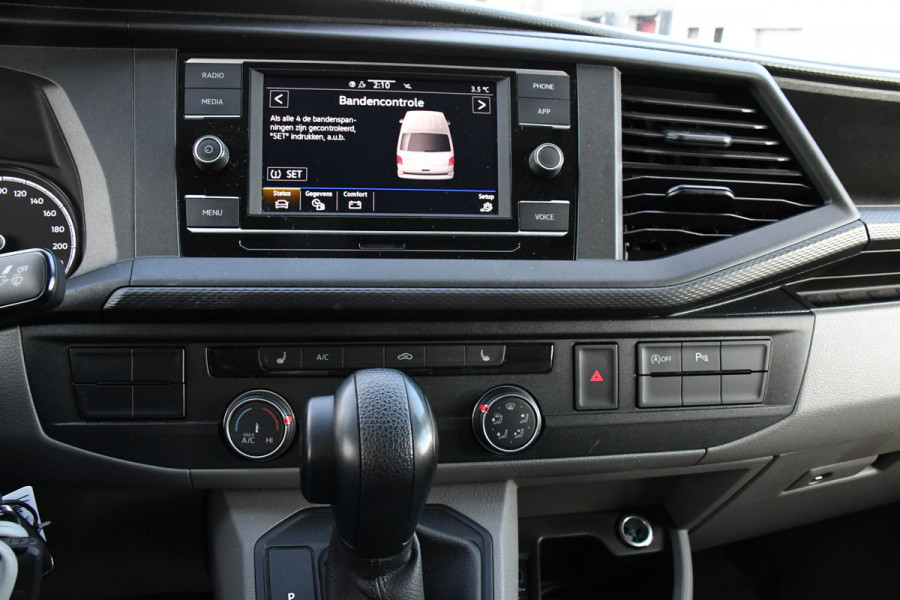 Volkswagen Transporter 2.0 TDI L2H1 ABT Edition Carplay, Sensoren, Cruise, LED, 150pk, Automaat, Multimedia, Uniek!