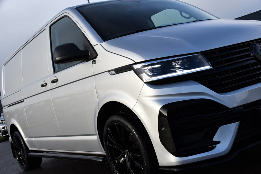 Volkswagen Transporter 2.0 TDI L2H1 ABT Edition Carplay, Sensoren, Cruise, LED, 150pk, Automaat, Multimedia, Uniek!