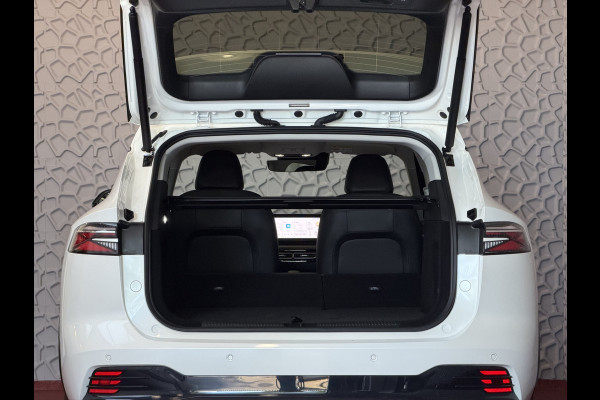 MG MG HS PHEV 1.5 TGDI LUXURY PHEV PLUG-IN HYBRIDE | LEER | 272PK NIEUWE AUTO | >1.000 KM TOTAAL BEREIK | 360° CAMERA | ELEKTRISCHE ACHTERKLEP