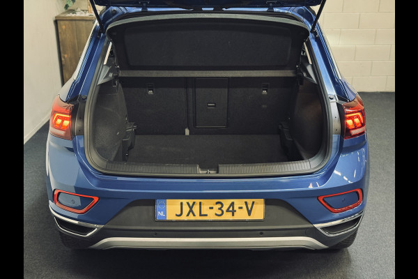 Volkswagen T-Roc 1.5 TSI DSG Style | IQ Light | Camera | Stoel/stuurverw.