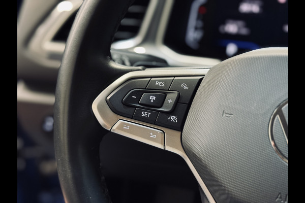 Volkswagen T-Roc 1.5 TSI DSG Style | IQ Light | Camera | Stoel/stuurverw.
