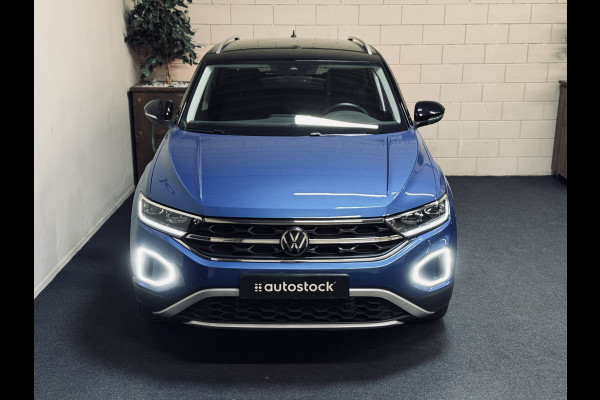 Volkswagen T-Roc 1.5 TSI DSG Style | IQ Light | Camera | Stoel/stuurverw.