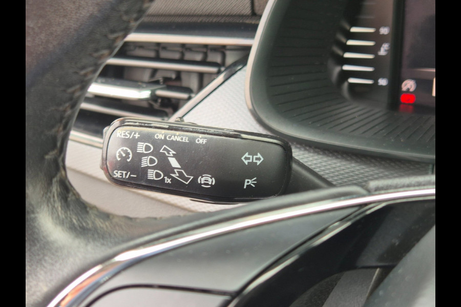 Škoda Kamiq 1.0 TSI Style Virtual, Carplay, Camera