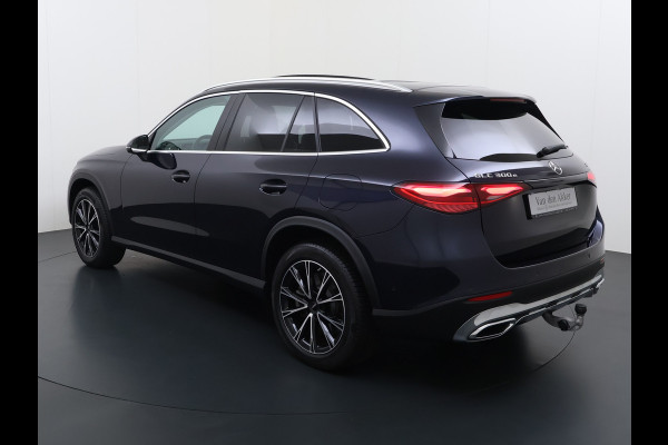 Mercedes-Benz GLC 300e 4Matic // Trekhaak // Panoramadak // 360 Camera // Distronic // GRATIS Winterbandenset // Carplay